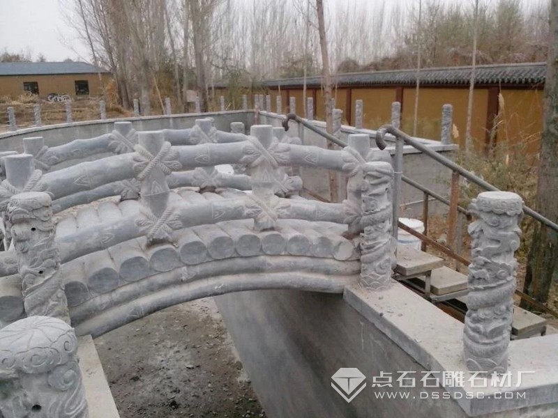 ʯ�񾰹��� ����ʯ��