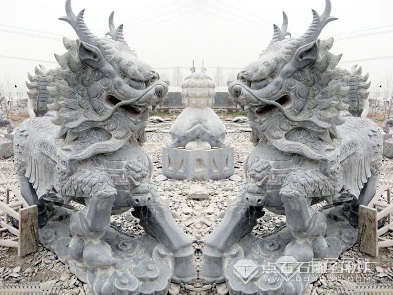 ʯ������