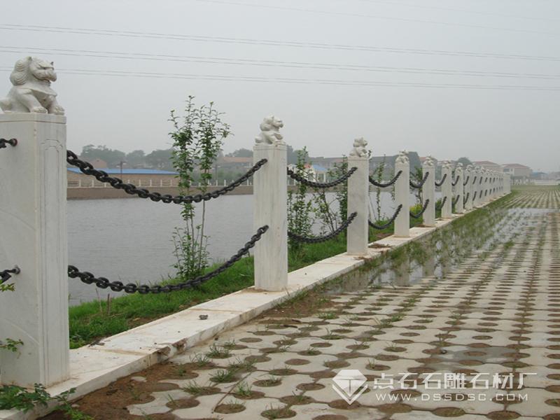 ǳ�׵�ʯ����